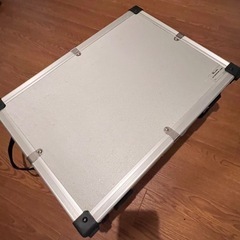 アルミ製カメラバックの画像