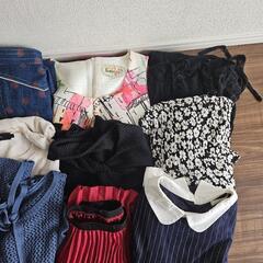 レディース服 まとめ売り の画像