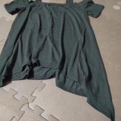 SHEIN　肩出しトップスの画像