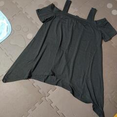 SHEIN　肩出しトップスの画像
