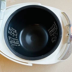 🍚【東芝 IHジャー炊飯器 RC-10HK】🍚の画像