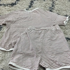 【募集中】韓国子ども服　セットアップ　120-130センチの画像
