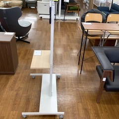 ニトリ スタンド型テレビ台【トレファク 川越店】の画像