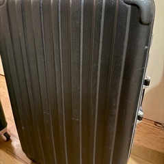 キャリーバック中の画像