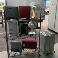 早い者勝ち！どれでも1500円！昭和レトロなオイルヒーター ハロゲンヒーター 電気ストーブの画像