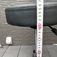 ラウンド　チェア　スツール　椅子　の画像