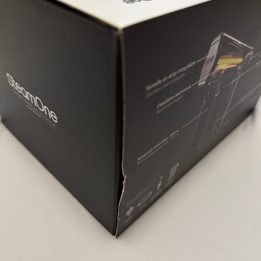 SteamOne 衣類スチーマー