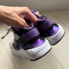 NIKE ナイキ　エアハラチ　スニーカー　キッズ　kids の画像