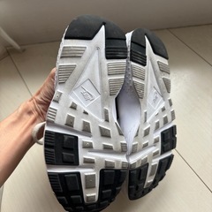 NIKE ナイキ　エアハラチ　スニーカー　キッズ　kids の画像