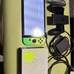 中古ニンテンドースイッチ有機ELモデル スプラトゥーン3エディションの画像