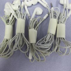 ( M-839 )iPhone用 イヤホン ジャックタイプ ジャック式 ５個 まとめて まとめ売り 中古 動作確認済みの画像