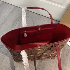 [コーチ] city tote トートバッグ cherry print ショルダーバッグ cit3 斜めがけバッグの画像