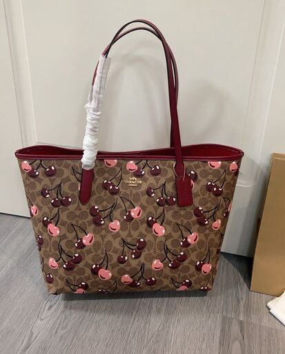 [コーチ] city tote トートバッグ cherry print ショルダーバッグ cit3 斜めがけバッグ