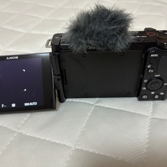 
終了SONY　VLOGCAM ZV-E10 デジタル一眼カメラαおまけ付きの画像