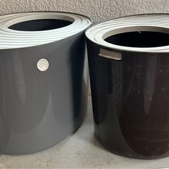 アイリスオーヤマ　上から猫トイレ2個、脱臭ワイド扉付き、固まる猫砂の画像