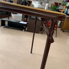 美原店 MECO 折りたたみ テーブル クッション天板　キャンプ　作業台の画像