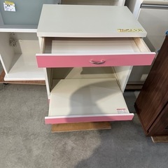 【キッチン収納】クリーニング済み【管理番号1０４０９】金の画像