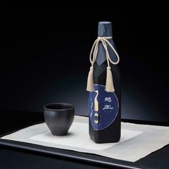 越後鶴亀 越王 純米大吟醸 菖蒲 720mlの画像