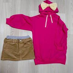 子供服　おまとめ　キッズ　１３０　　パーカー　　秋冬服　ミックス　４点セット　　　　　の画像