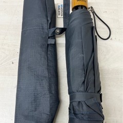 【中古品】折りたたみ傘 ネイビー メンズ ワイドサイズ 収納袋付き 傘の画像