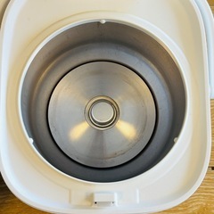 タイガー 炊飯器  3合炊き ホワイト おしゃれ家電の画像
