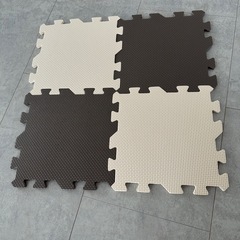 受付停止ジョイントマット　プレイマットあげますの画像