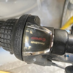Roadmark R700 後輪パンクの画像