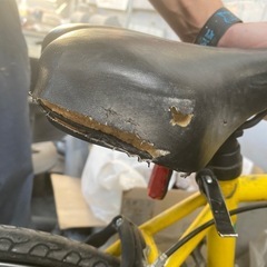 Roadmark R700 後輪パンクの画像