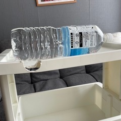 プラスチックラック　ワゴンの画像