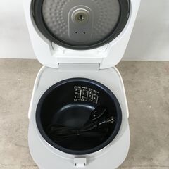 TOSHIBA 炊飯器 白 RC-5MFM ３合炊き 2021年製 25i菊E の画像