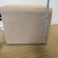 スクエア チェア ホワイト②の画像