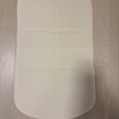 赤ちゃん 抱っこ布団の画像