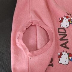 100サイズ　ハローキティ　裏起毛トレーナーの画像