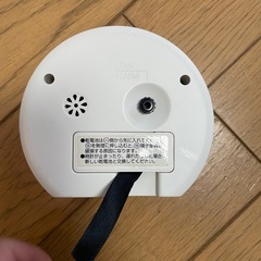 ニトリ　目覚まし時計　小さめの画像
