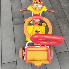 アンパンマン三輪車の画像