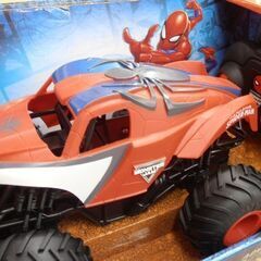 MARVEL モンスタージャム マーベル 2パック ラジコン アイアンマン・スパイダーマン おもちゃ 玩具 苫小牧西店の画像