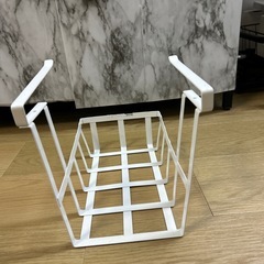 IKEA 釣り戸棚収納　イケア
の画像