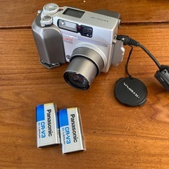 オリンパス　デジカメ　レトロの画像