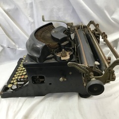 ☆ドリーム2号館☆ ヴィンテージ　Remingon Noiseless6 タイプライター　※ジャンク品の画像
