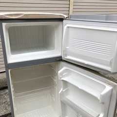 ２ドア　冷蔵庫の画像