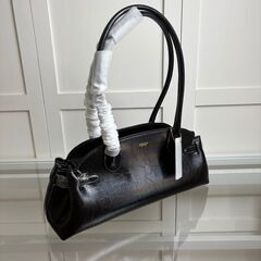 [コーチ] ブラック empire carryall 34 トートバッグ ショルダーバッグ 手提げバッグの画像