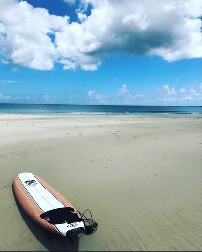 【お渡し先決定】オシャレデザイン　サーフボード