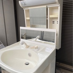 TOTO　洗面台　シャワーノズルタイプ の画像