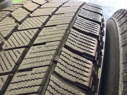 ヤリス アクア ノート デミオ等 185/65R15 スタッドレス VRX3