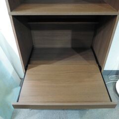 ★ 収納棚 高さ178cm 幅59.7cm 奥行37.7cm 傷多数の画像