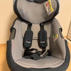 combi チャイルドシート TheSの画像