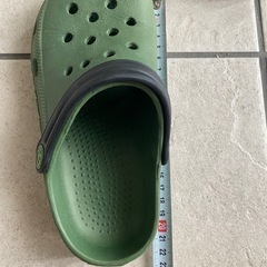 クロックス風サンダル　21cmくらいの画像