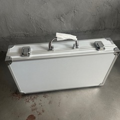 新品未使用ケースの画像