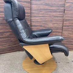 【トレファクいわき平店】karimoku(カリモク)THE FIRST(ザ・ファースト)パーソナルソファ ブラック 本革製が入荷しました！の画像