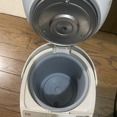 タイガー　電気まほうびん　ポットの画像